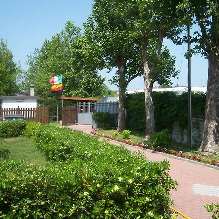 ホリデーパーク Villaggio Samoa 3*