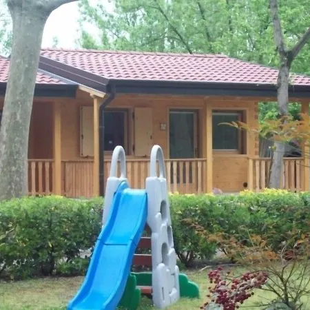 Villaggio Samoa Semesterpark 3*